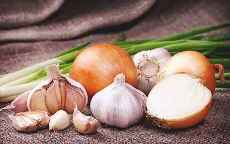 8. Non-Edible Foods: Onions and Garlic